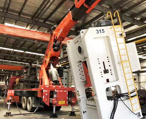 博鳌镇提升工作效率，选择优质折臂吊租赁服务